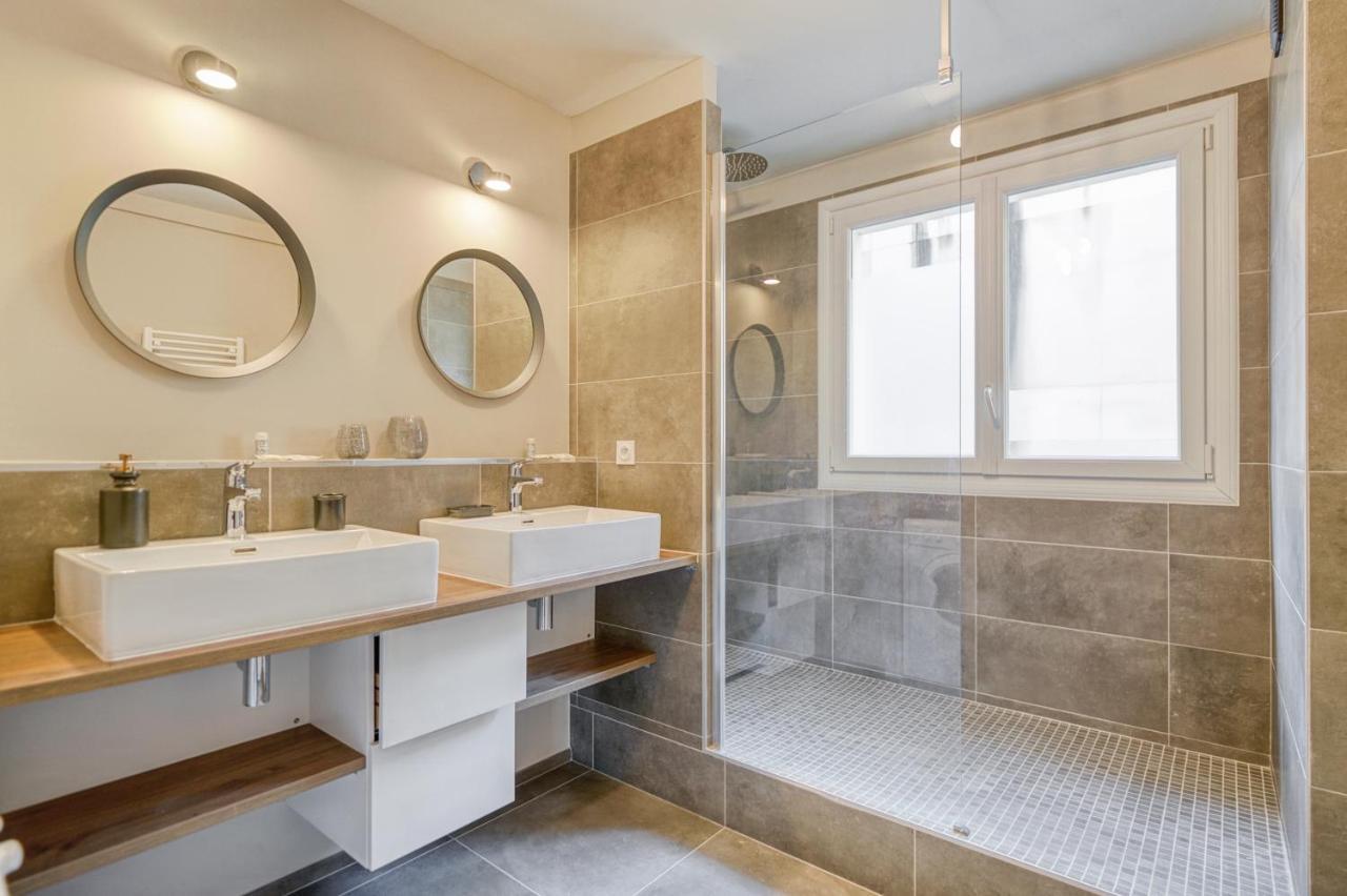 Le Gambetta - T3 Standing Avec Parking, Wifi, Netflix Apartment Laval  Exterior photo