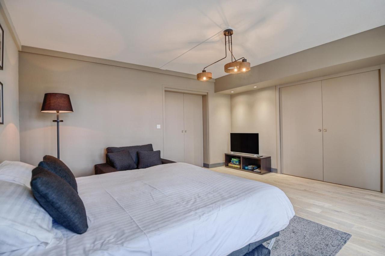 Le Gambetta - T3 Standing Avec Parking, Wifi, Netflix Apartment Laval  Exterior photo