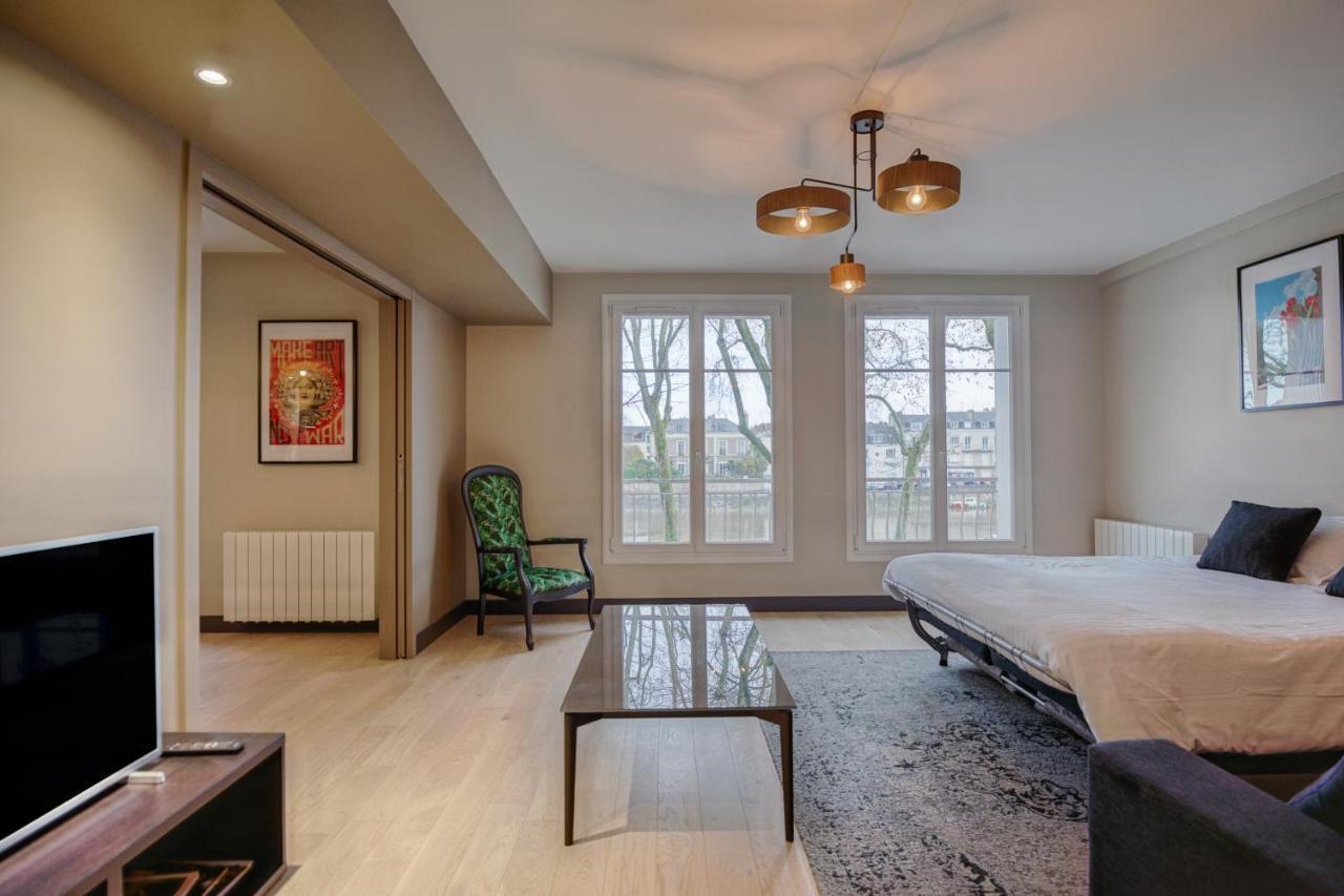 Le Gambetta - T3 Standing Avec Parking, Wifi, Netflix Apartment Laval  Exterior photo